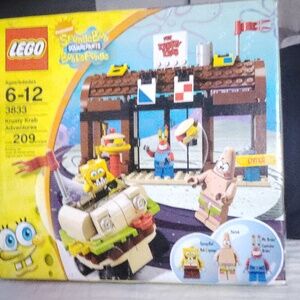 LEGO SpongeBob SquarePants Krusty Krab Set - Yellow, Blue, Brown